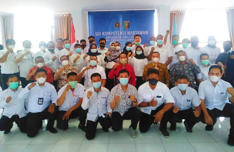 Plt Kadis Kominfotik Buka Kegiatan Uji Kompetensi Wartawan Angkatan XXII PWI Provinsi Lampung