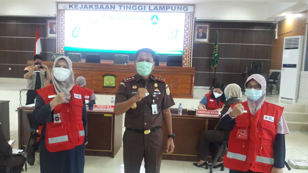 Kejaksaan Tinggi Lampung bekerjasama dengan PMI Provinsi Lampung menggelar kegiatan Donor Darah
