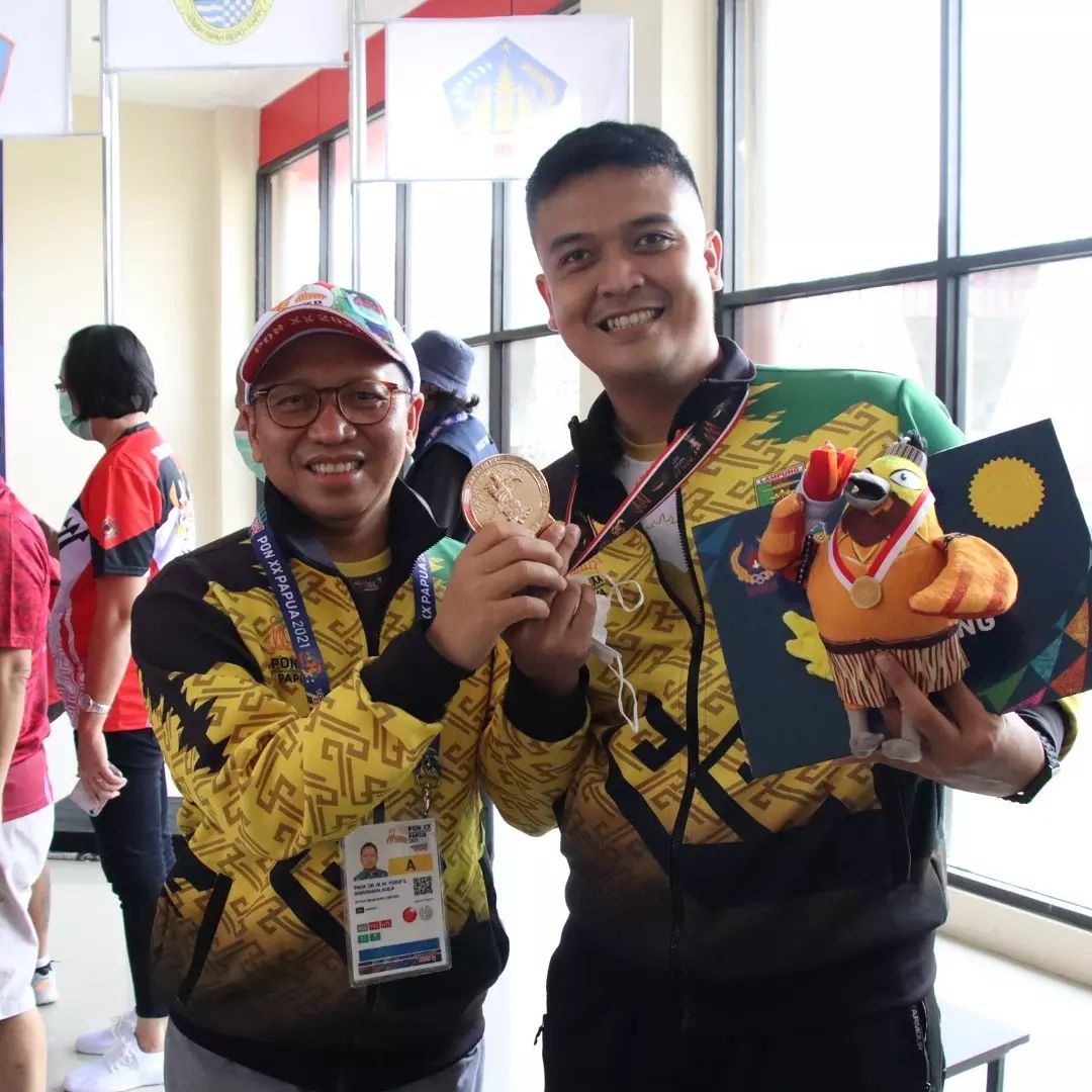 Lampung kembali Menambah Perolehan Medali melalui Wira Sukmana yang berhasil mendapatkan medali emas dalam ajang PON XX Papua cabang olahraga menembak