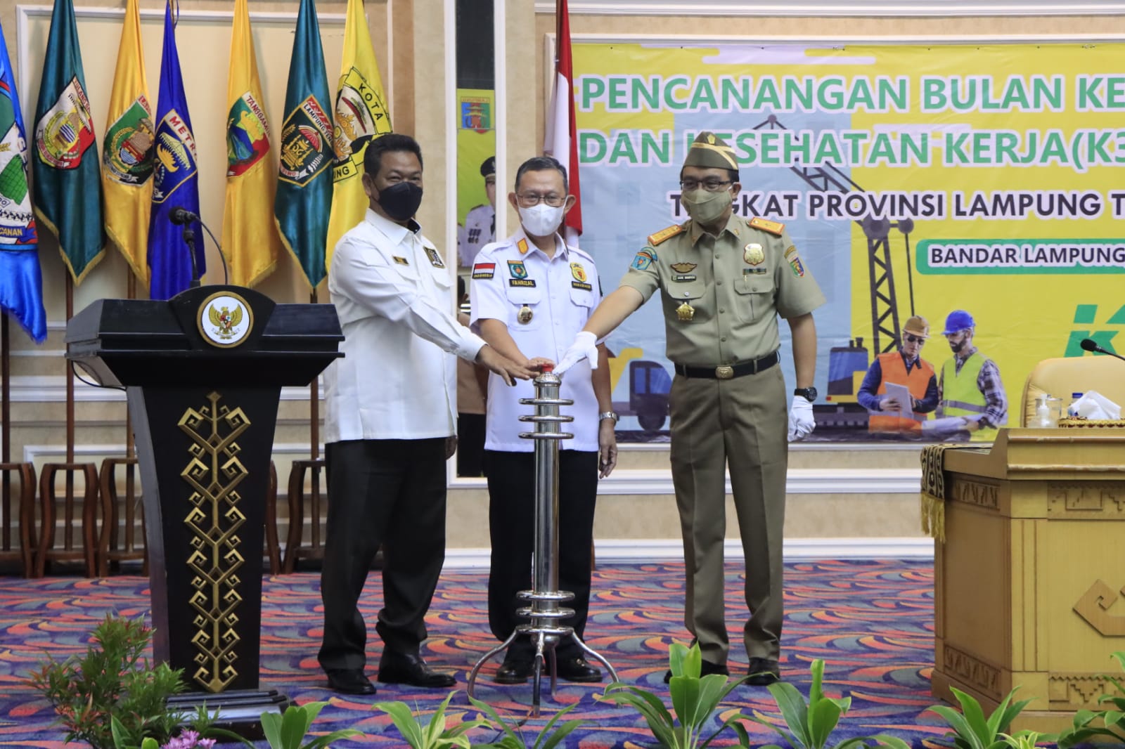 Pemprov Lampung Gelar Apel Pencanangan Bulan Keselamatan dan Kesehatan Kerja ( K3)  Nasional Tingkat Provinsi Lampung