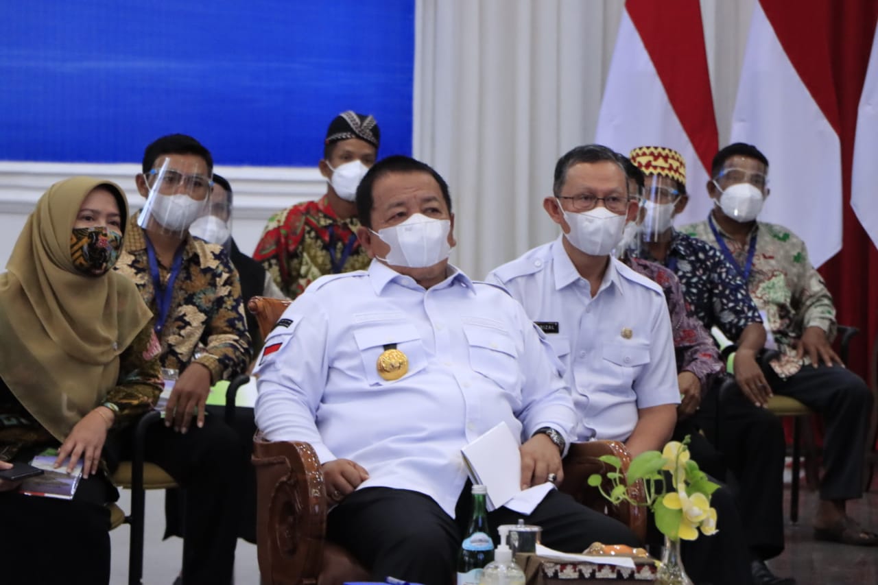 Presiden Serahkan SK Kehutanan, Gubernur Arinal Djunaidi Minta Tetap Jaga Keseimbangan Kawasan