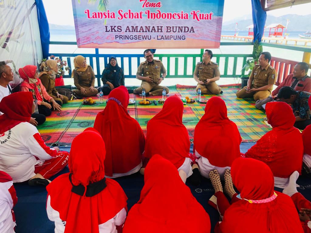 Hadiri HLUN ke-26, Kadis Sosial Aswarodi Ajak Lansia Terapkan Pola Hidup Sehat, Bahagia, dan Berguna