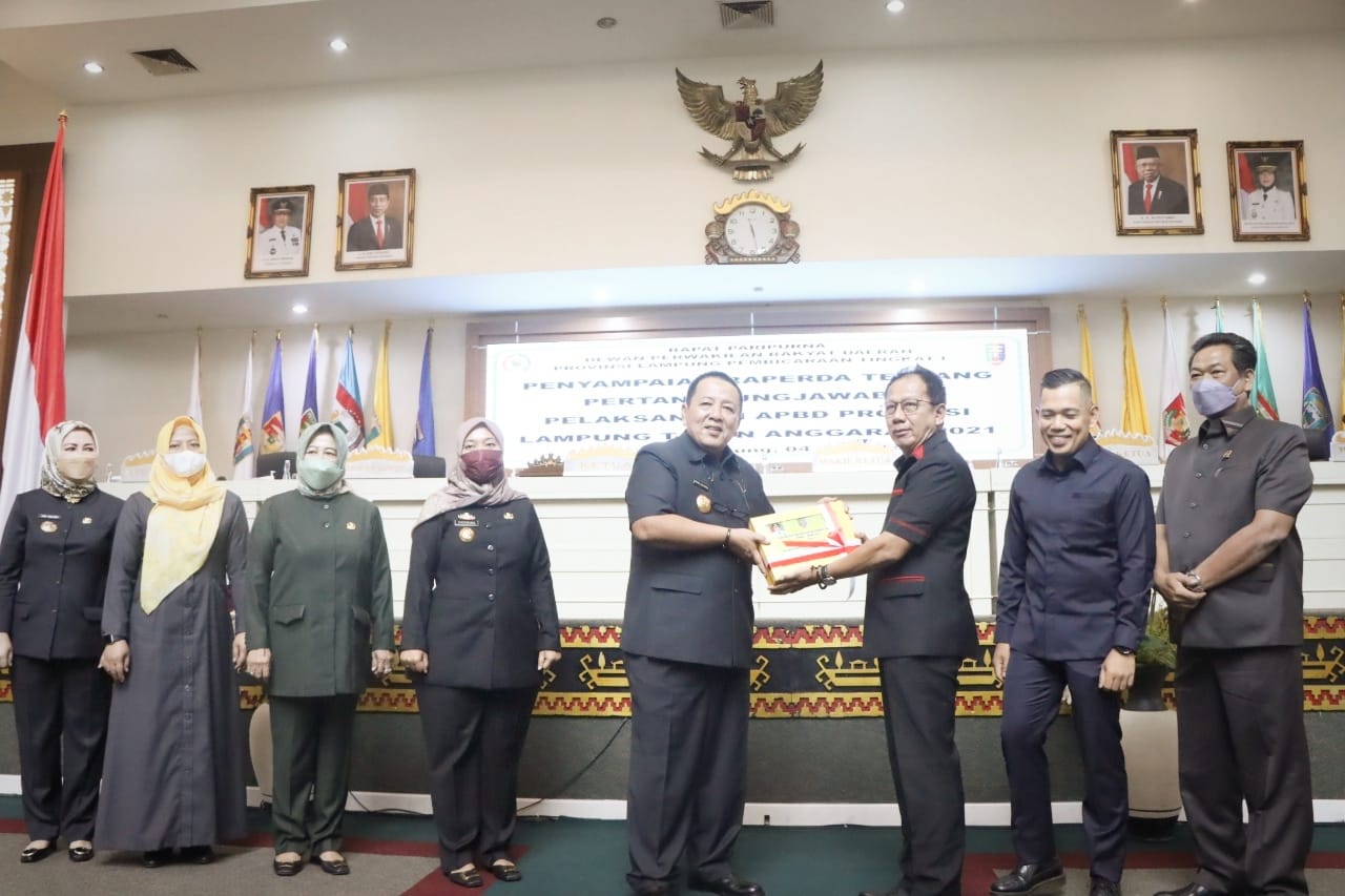 Gubernur Arinal Sampaikan Raperda Tentang Pertanggungjawaban Pelaksanaan APBD Provinsi Lampung Tahun Anggaran 2021