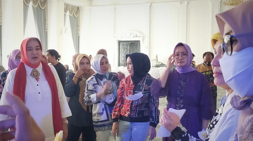 Ketua Dekranasda Provinsi Lampung Tinjau Persiapan Gelaran  Malam Nusantara Tahun 2022