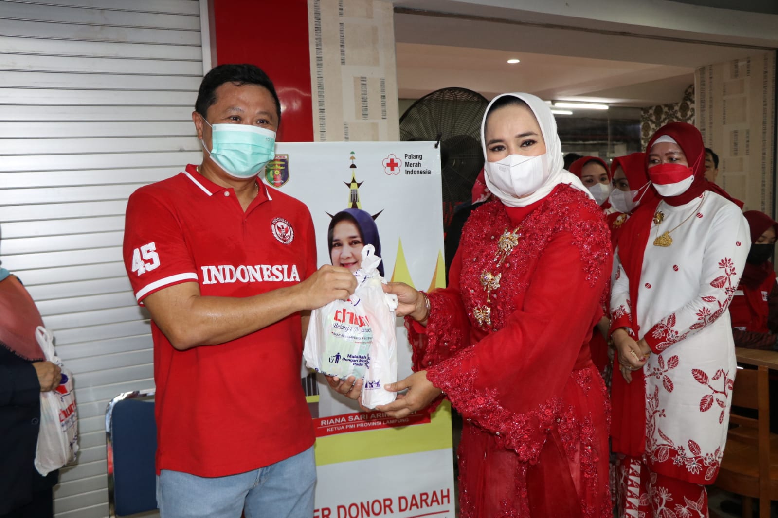 Ketua PMI Provinsi Lampung Tinjau Bakti Sosial Donor Darah Dalam Rangka Peringatan HUT RI ke-77, Kerjasama PMI dan Chandra Superstore
