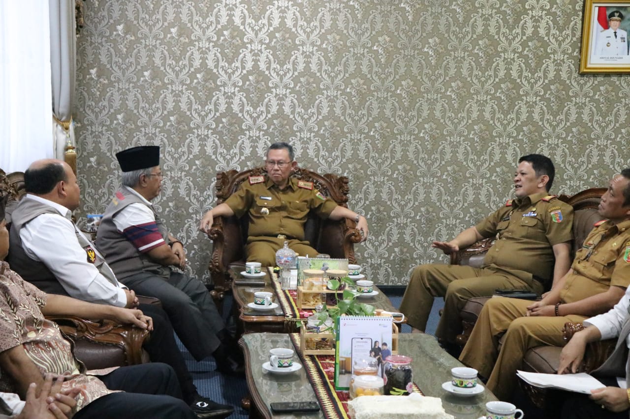 Sekdaprov Lampung Harapkan FKUB Lampung  Aktif Tumbuhkan Kerukunan  Umat Beragama dan Produktif Dalam Pembangunan