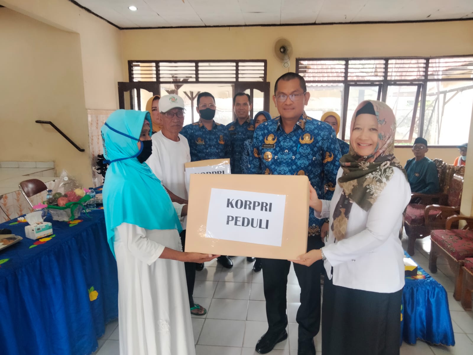 Dewan Pengurus Korpri Lampung Serahkan Bantuan Untuk Panti Lansia dan Panti Asuhan
