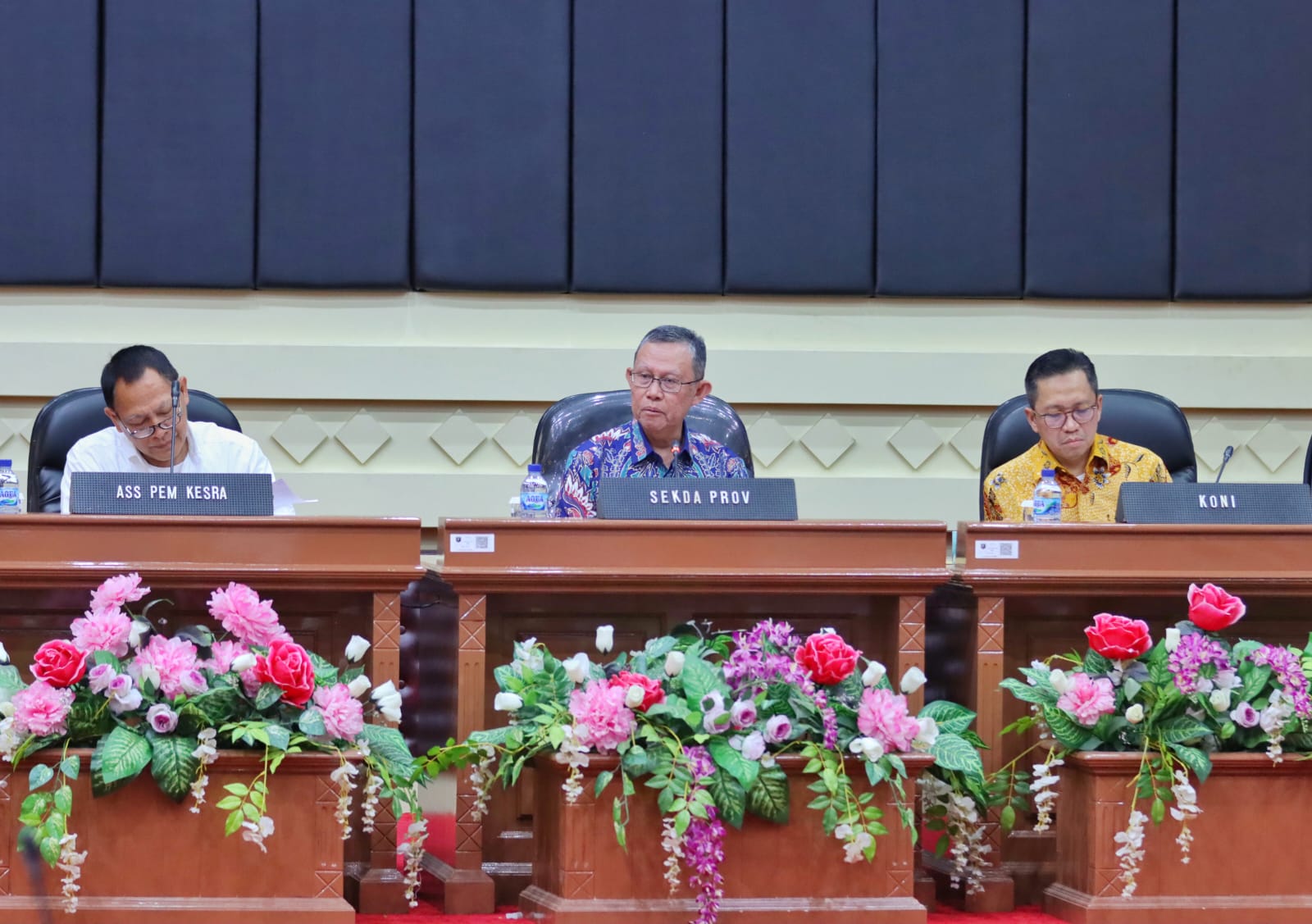 Sekdaprov Pimpin Rapat Rencana Pelaksanaan PORPROV Lampung IX Tahun 2022