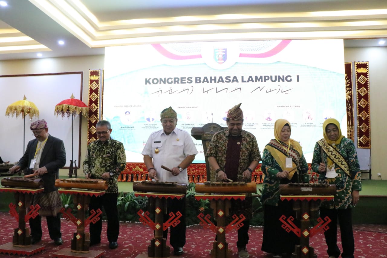 Gubernur Arinal  Meminta Kongres Bahasa Lampung dapat Merumuskan Strategi Menggali, Memelihara, dan Mengembangkan Bahasa Lampung