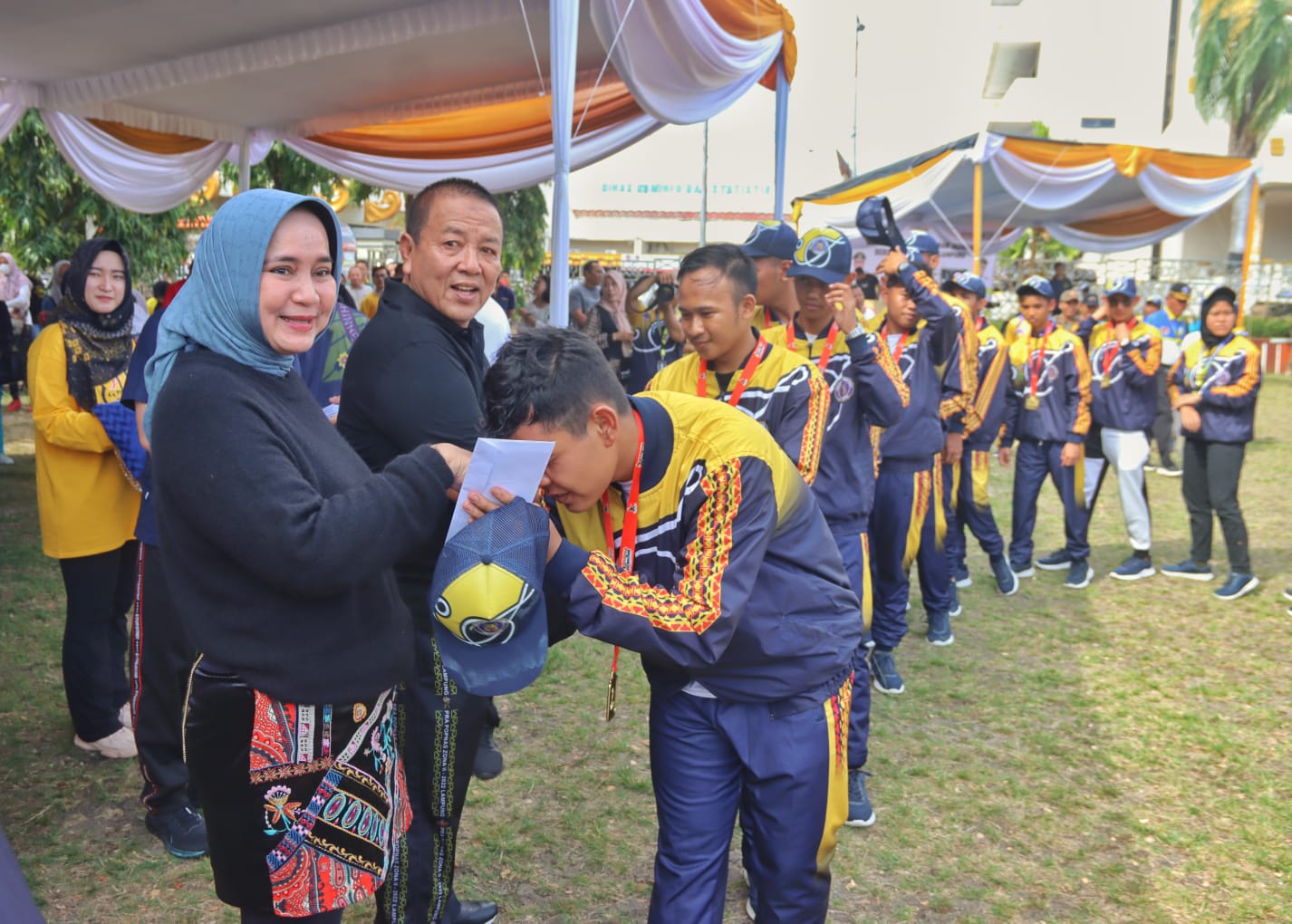 Gubernur Arinal Djunaidi Berikan Apresiasi Atlet Drumband PDBI Lampung  Peraih Emas Pada Kejurnas Madiun