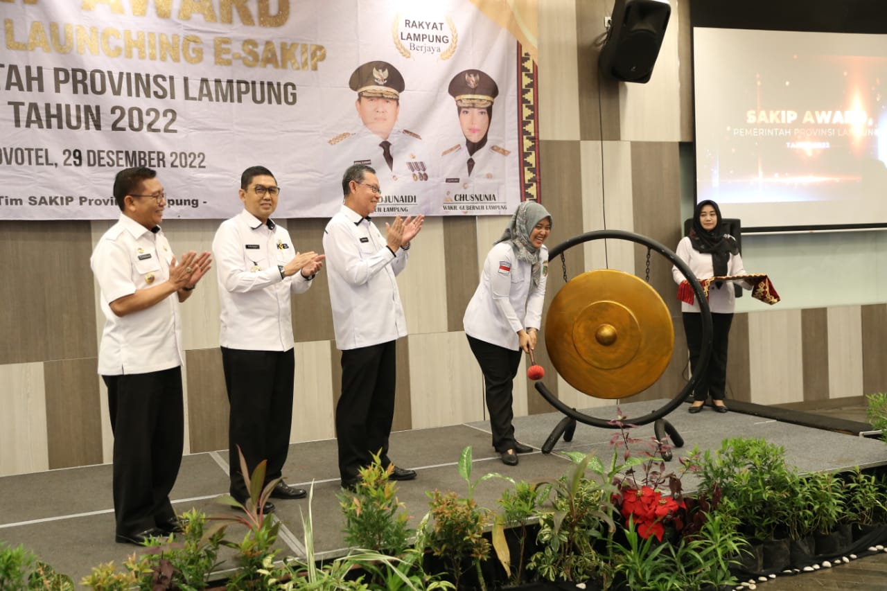 Wakil Gubernur Lampung Membuka SAKIP Award Dan  Soft Launching e-SAKIP Provinsi Lampung