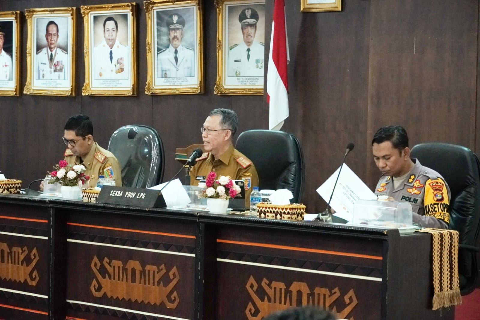 PPKM Dicabut, Sekdaprov Pimpin Rapat Tindaklanjut Piket Bersama pada Posko Satgas Covid-19 di Provinsi Lampung