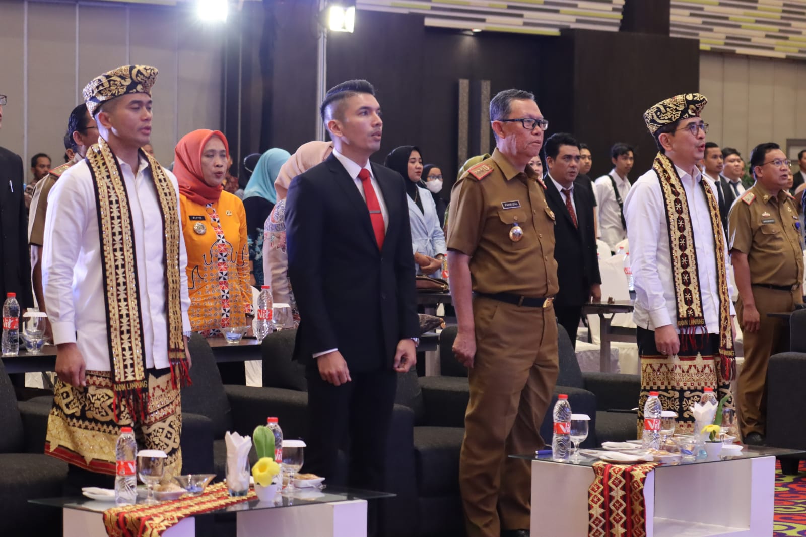 Pengukuhan dan Pelantikan Pengurus KADIN Lampung Masa Bhakti 2022-2027, Gubernur Harapkan Sinergitas Dalam Membangun Lampung
