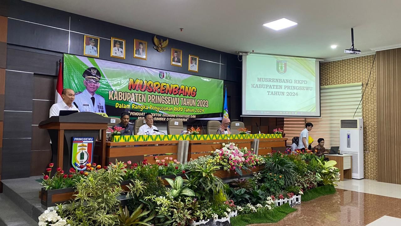 Buka Musrenbang RKPD Tahun 2024 Kabupaten Pringsewu, Kepala Bappeda Mulyadi Irsan Sampaikan Program Pemprov di Wilayah Pringsewu Tahun 2023