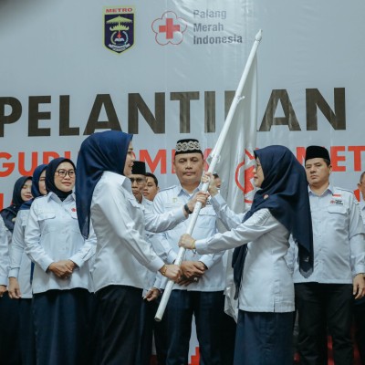 Ketua PMI Lampung Purnama Wulan Sari Mirza Lantik Pengurus PMI Kota Metro Masa Bakti 2026-2031