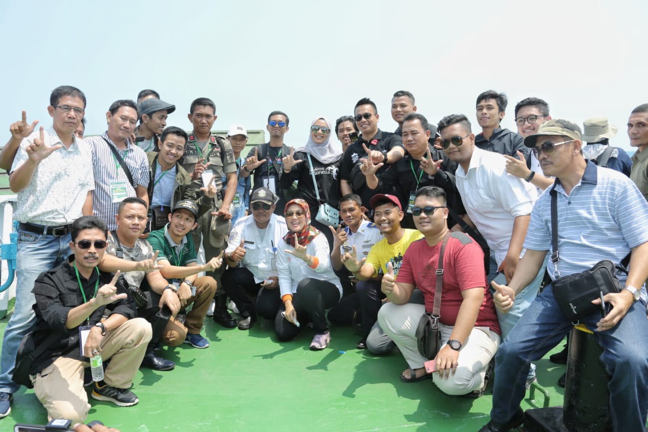 Wagub Chusnunia dan Ratusan Peserta Ikuti Trip Krakatau 