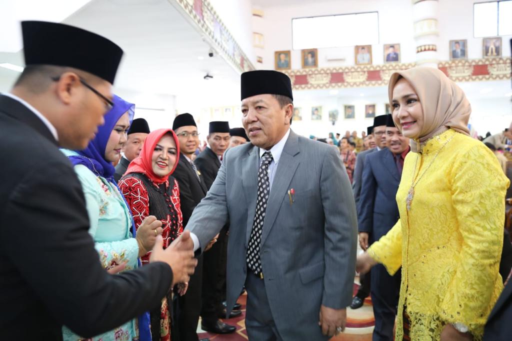 Hadiri Pengambilan Sumpah DPRD Kota Bandarlampung, Gubernur Ajak Rapatkan Barisan Jawab Kebutuhan Ma