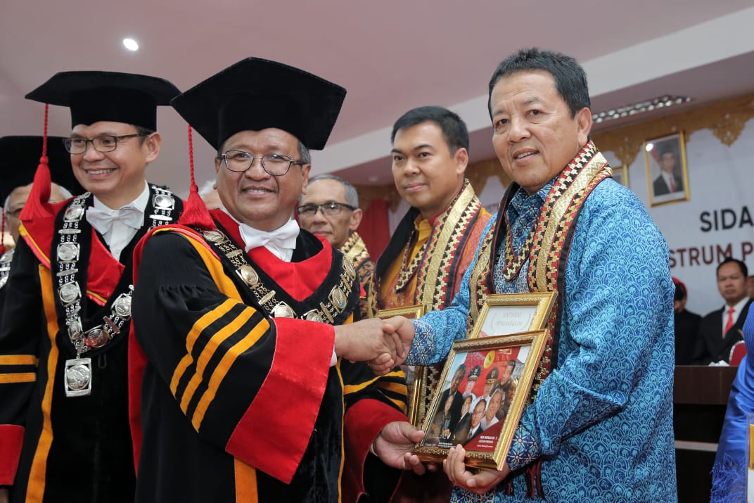 Berperan Penting dalam Pembangunan Itera, Gubernur Arinal dan SBY Terima Penghargaan dalam Lustrum Perdana Institut Teknologi Sumatera