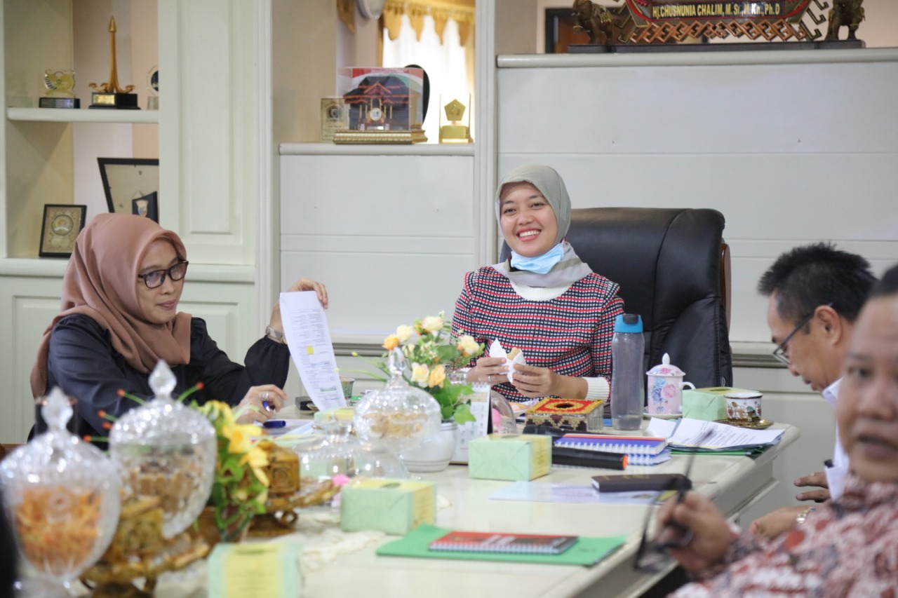 Wagub Chusnunia Minta Biro Hukum Sosialisasi UU ITE agar Masyarakat Tak Jadi Korban Ketidaktahuan Masalah Hukum