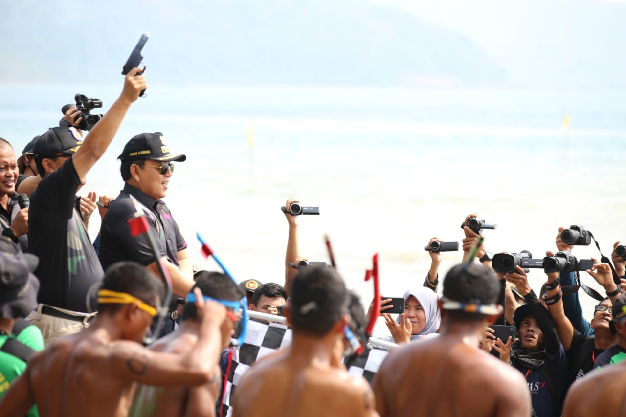 Gubernur Arinal: Festival Kelagian Tumbuhkan Wisata Bahari di Provinsi Lampung.